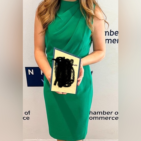 Black Halo Green Sleeveless Dress - Picture 4 of 4